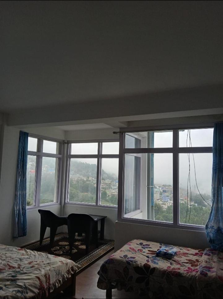 Lama Tsekhang Tawang Exterior foto